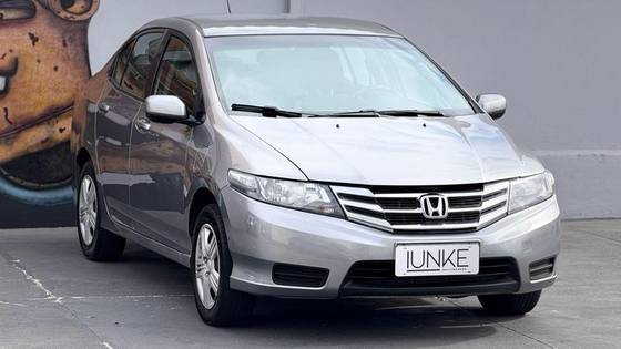 HONDA CITY 1.5 DX 16V FLEX 4P MANUAL HONDA CITY 1.5 DX 16V FLEX 4P MANUAL
